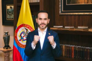 Abelardo de la Espriella durante un acto de su campaña presidencial de 2026.