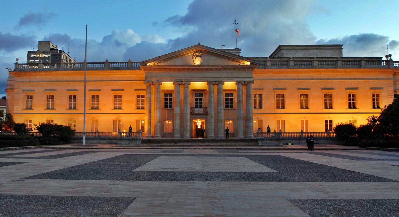 Fachada norte de la Casa de Nariño en Bogotá, sede de la Presidencia de Colombia; fotografía de archivo de 2015.