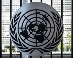 Emblema de las Naciones Unidas en su sede de Nueva York
